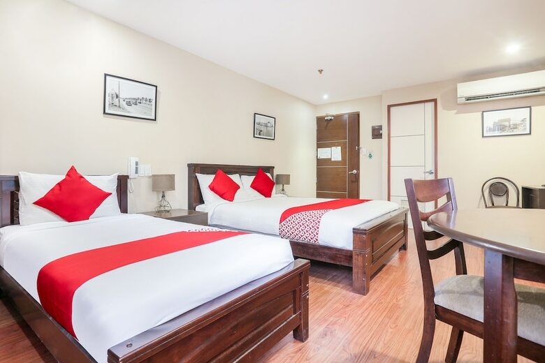 Hotel Oyo 419 La Scala Residences