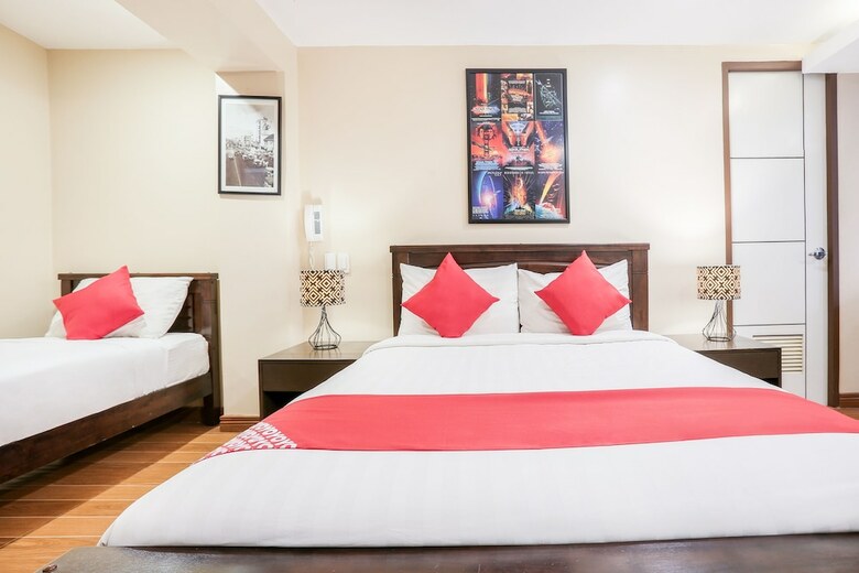 Hotel Oyo 419 La Scala Residences