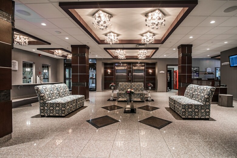 Hotel West Wing At Park Town