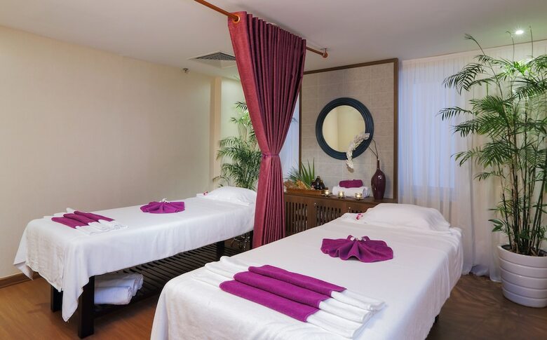 Sunrise Hotel