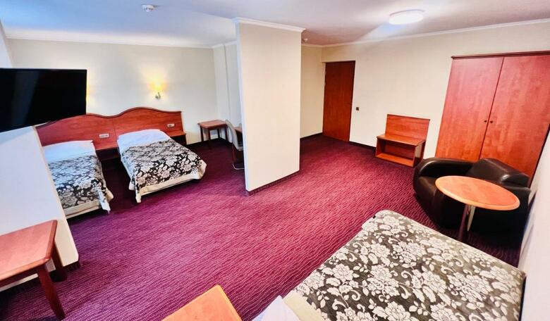 Hotel Krakus(.)