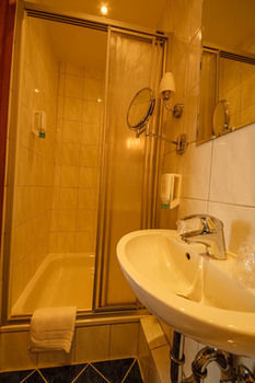 Hotel Alt Montjoie