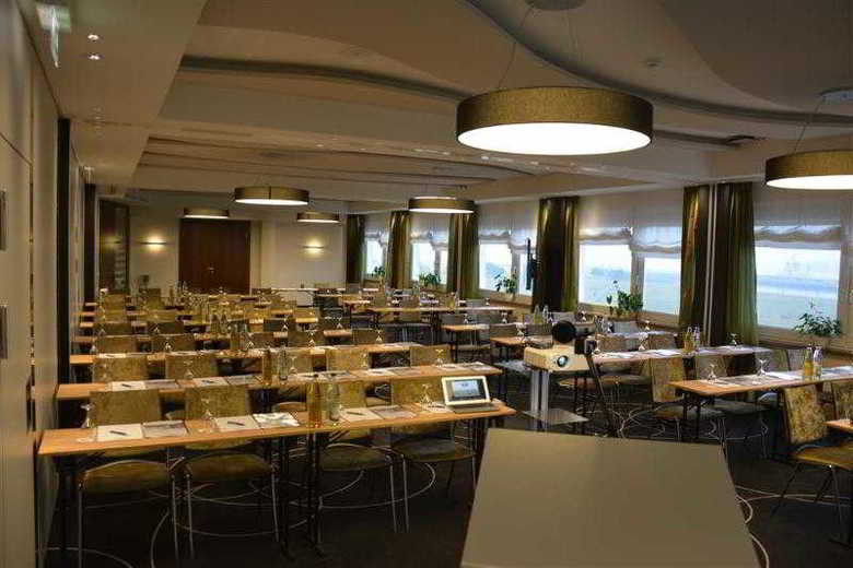 Best Western Donner's Hotel