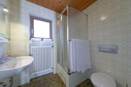 Hotel-pension Alpengl�ck