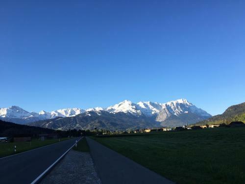 Hotel-pension Alpengl�ck