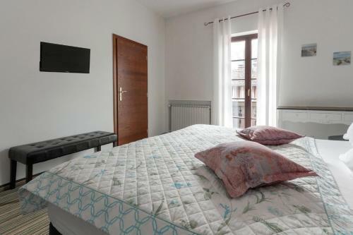 Hostal Gasthof H�henrain