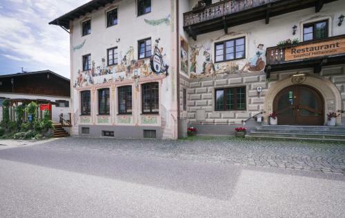 Hostal Gasthof H�henrain