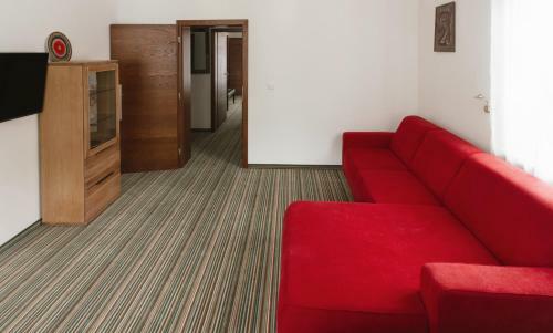Hostal Gasthof H�henrain