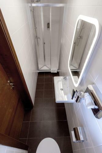 Hostal Gasthof H�henrain