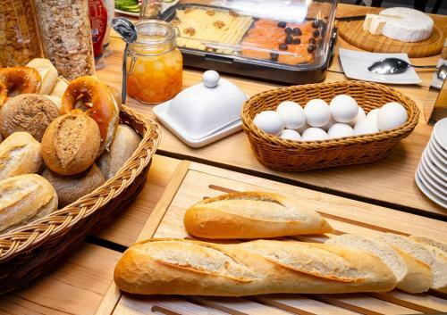 Hostal Gasthof H�henrain