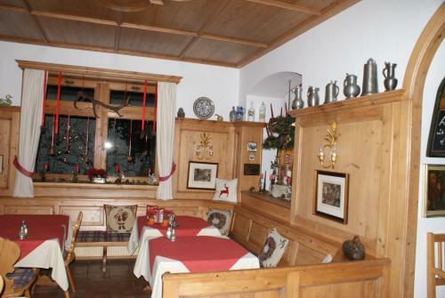 Hostal Gasthaus Am Zierwald