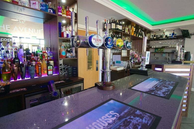 The Avenue Hotel