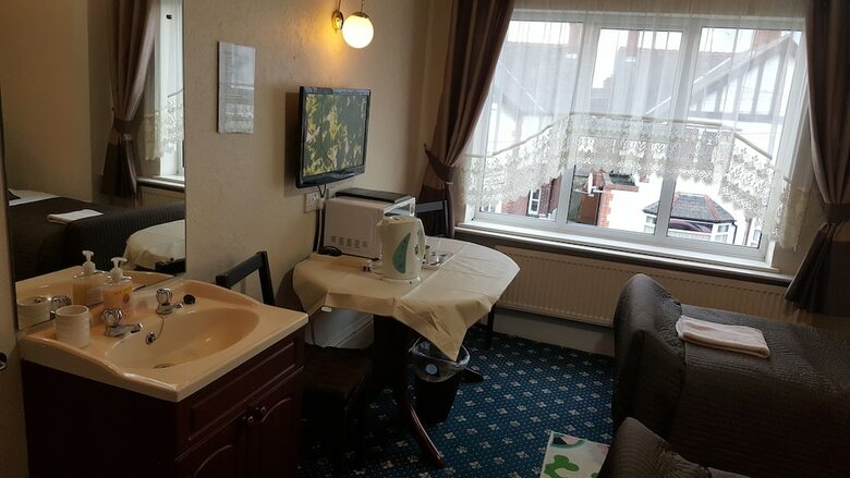 Hotel Fairhaven Guest Accommodation