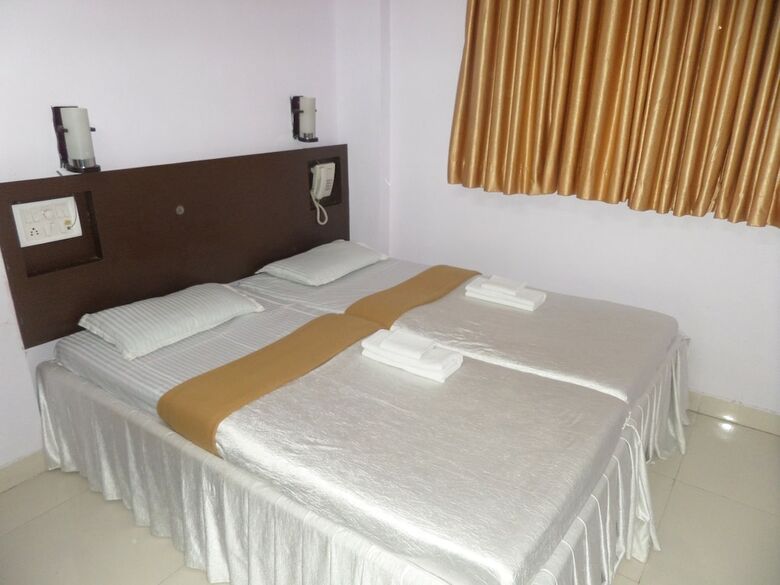 Hotel Pratham Executive