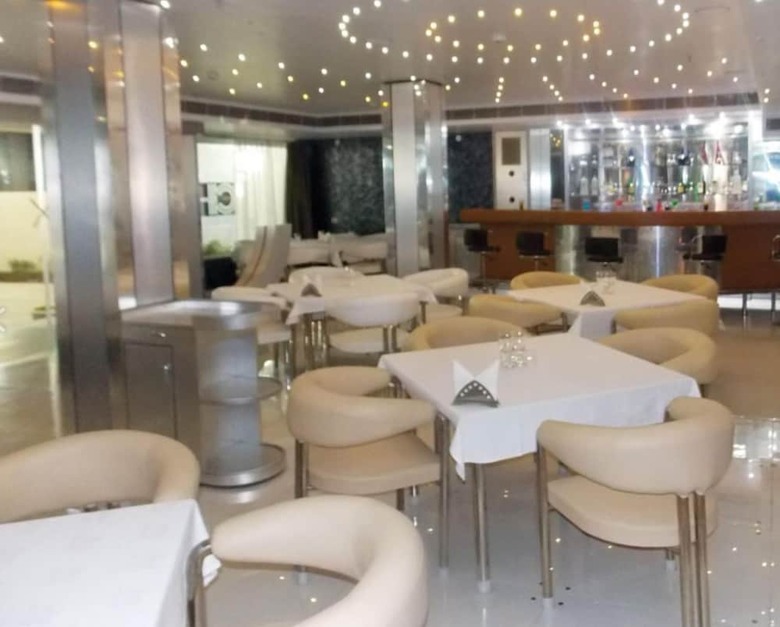 Airport City Hotel