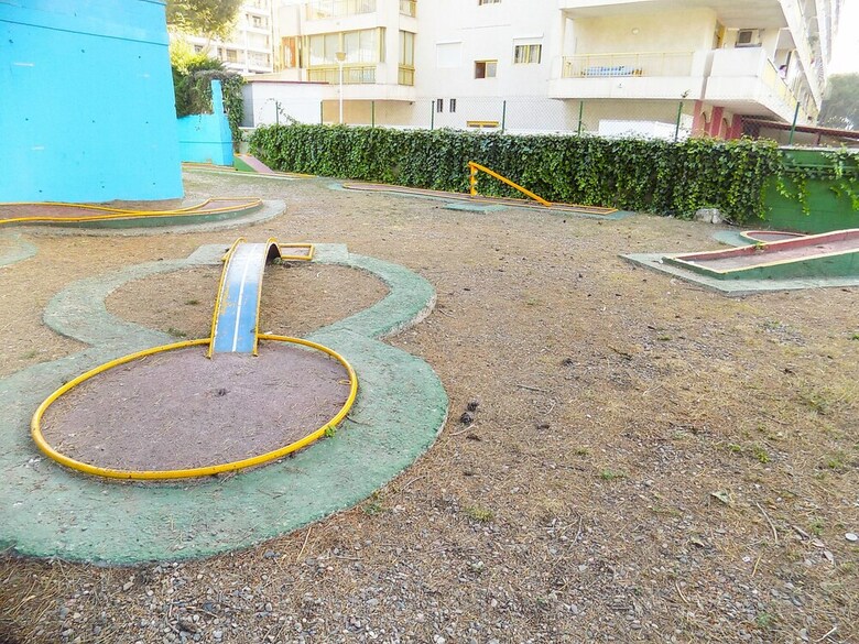 Apartsalou Lea