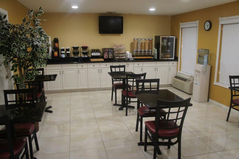 Hotel Americas Best Value Inn Harlingen
