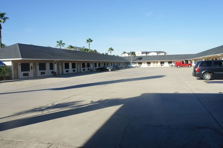 Hotel Americas Best Value Inn Harlingen