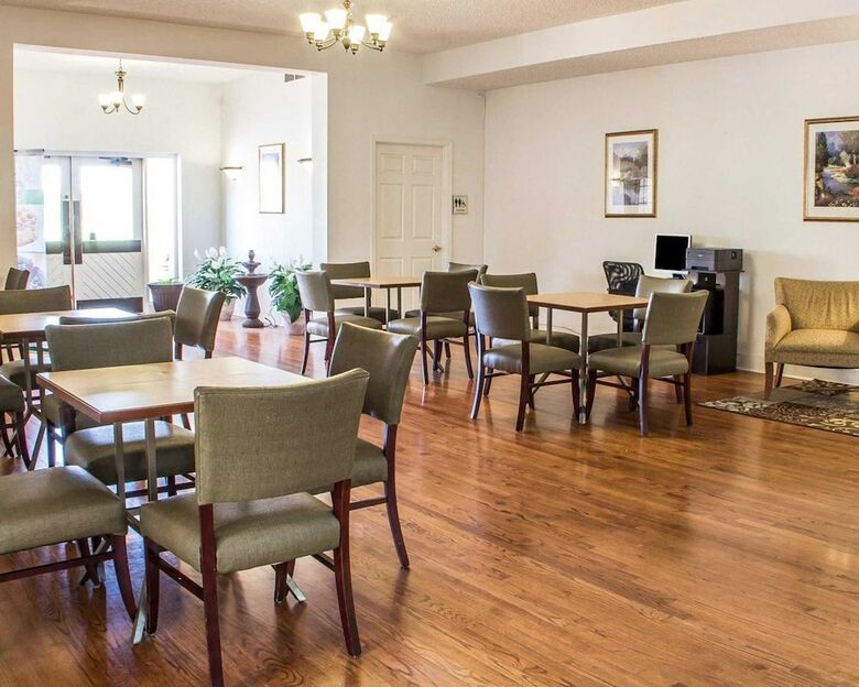 Hotel Quality Inn Tulsa Central