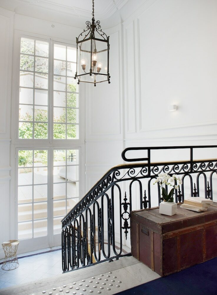 Suites Et Hotel Helzear Etoile