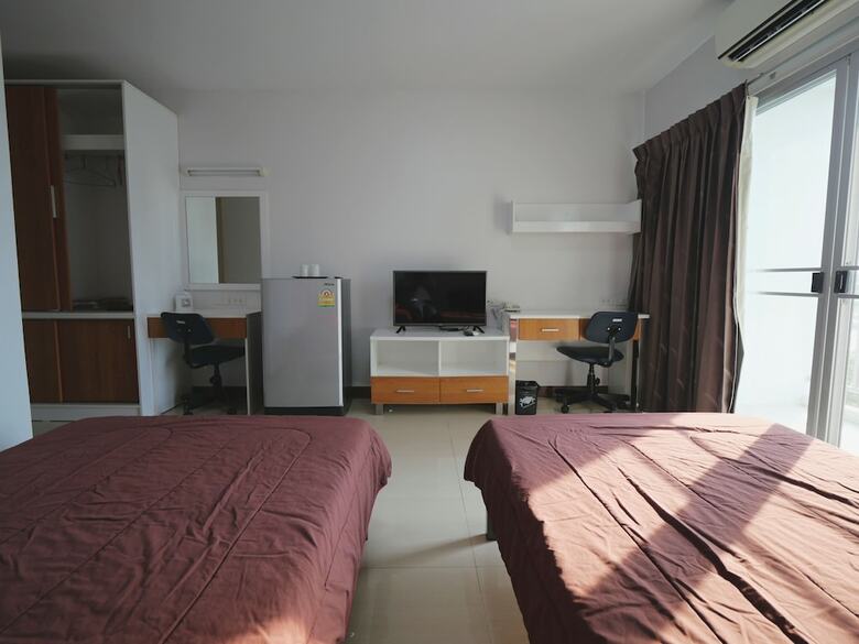 Hotel Taweesuk Residence
