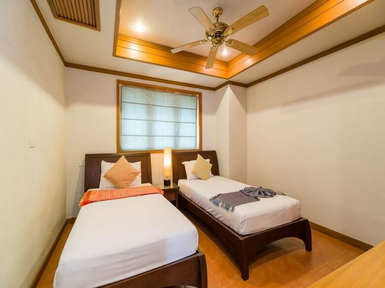 3 Bedroom Villa Beach Front Resort Tg12