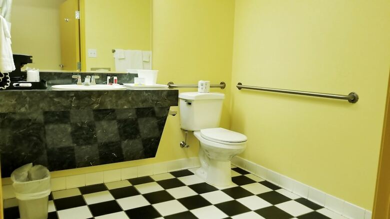 Hotel Days Inn By Wyndham Donegal