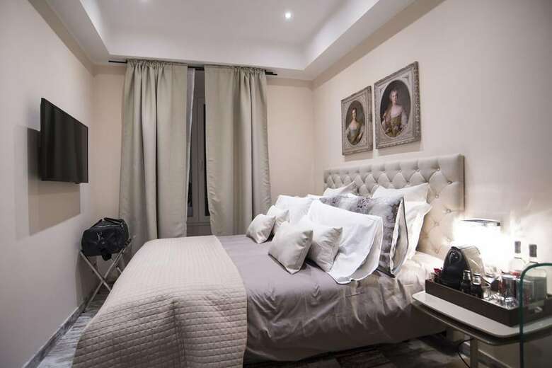 Hotel Colonna 18