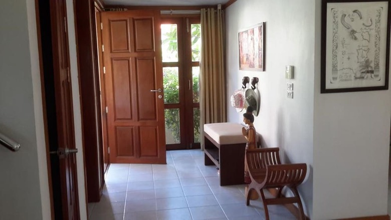 3-bedroom Villa On Beachfront Resort Tg11