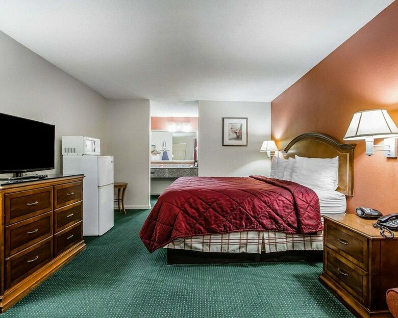 Hotel Econo Lodge Inn & Suites