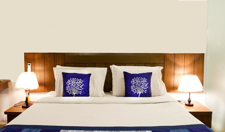 Hotel Rainbow International Shamshabad