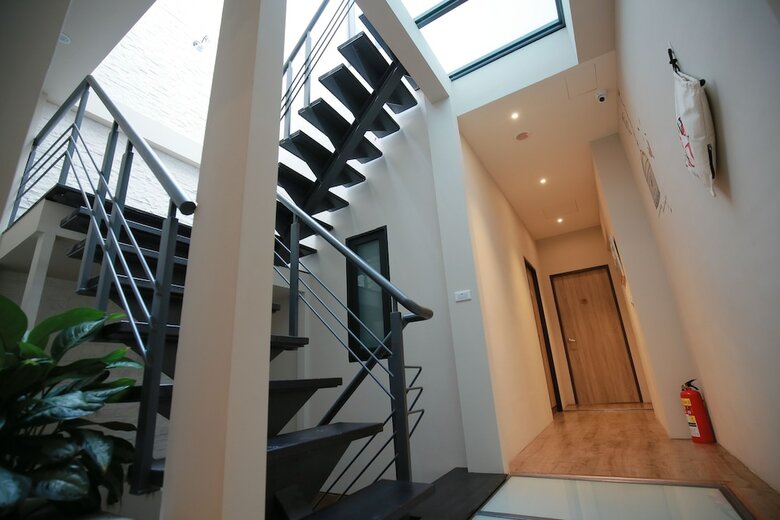 Hotel Enjoy Home Stay