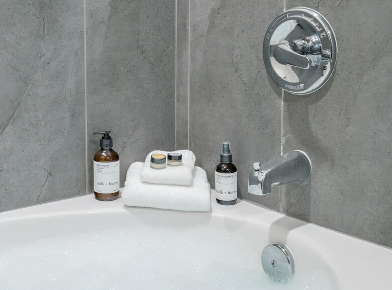 Aparthotel Staylo Austin 2 Bedroom Suites