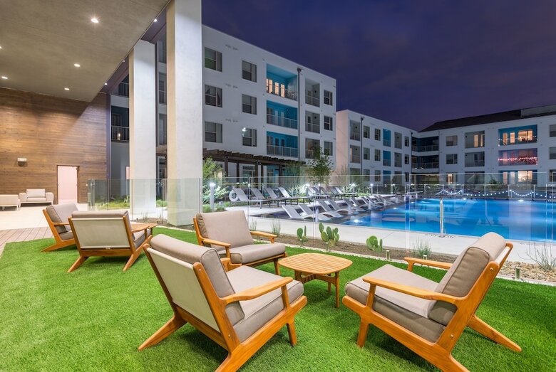 Aparthotel Staylo Austin 2 Bedroom Suites