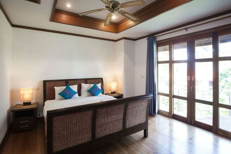 3 Bedroom Villa Beach Front Resort Tg25