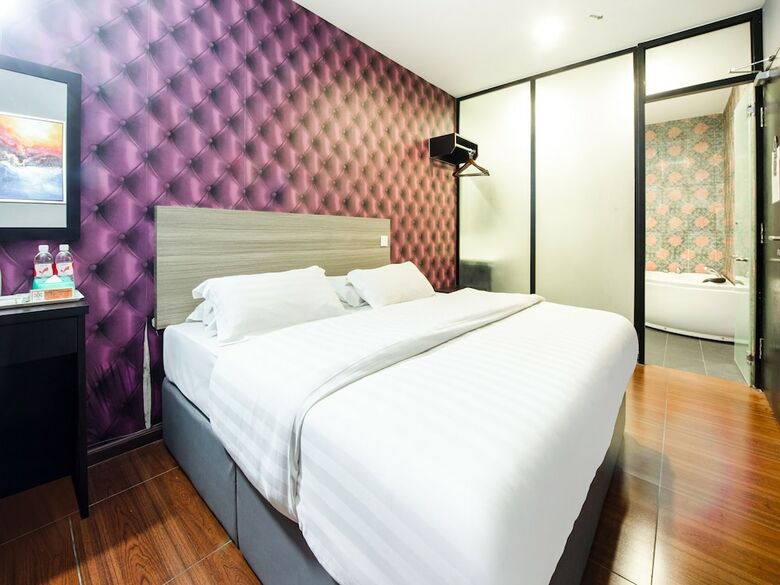 Oyo V3 Hotel Nusajaya