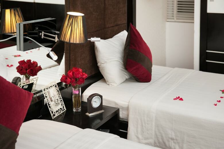 Hanoi Golden Moment Hotel
