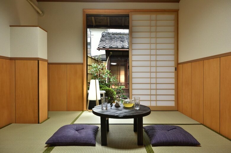Hotel Rakusuian