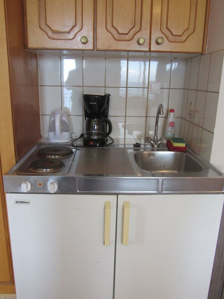 Apartamentos Kalypso Guesthouses