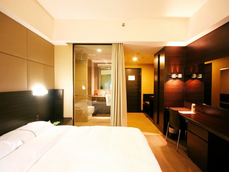 Hotel The Inn Bay Harbor Dalian