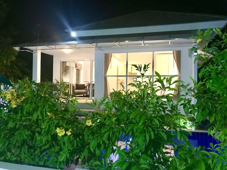 2 Bedroom Pool Villa Walk To Beach