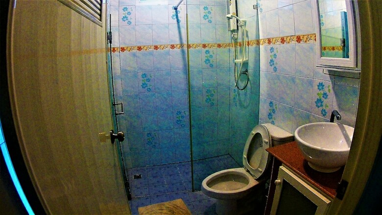 Hotel Riverside Homestay