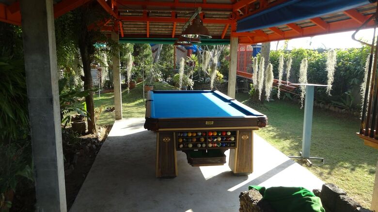 Hotel Riverside Homestay