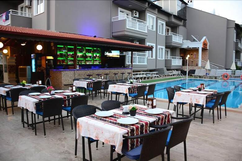 Club Ako Apartments