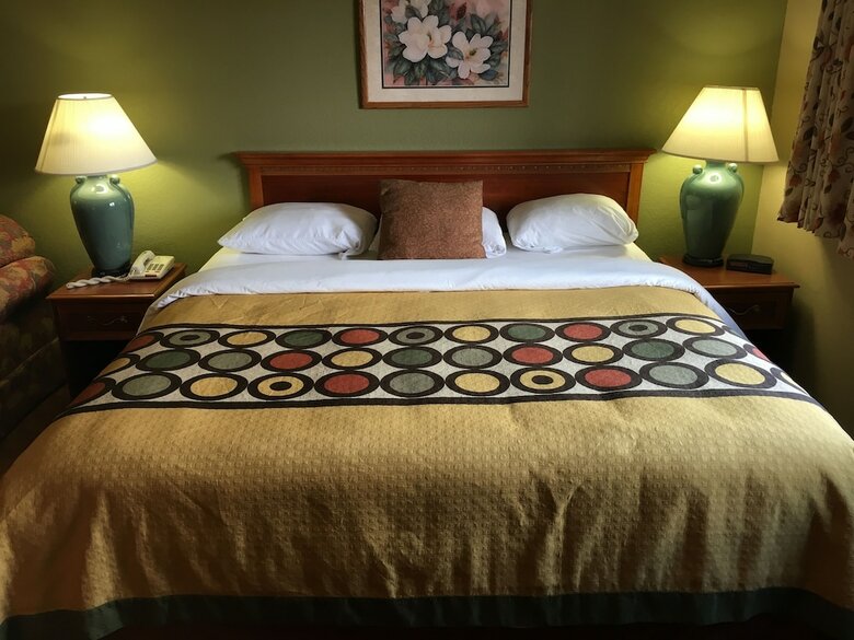 Motel Super 8 By Wyndham Howe