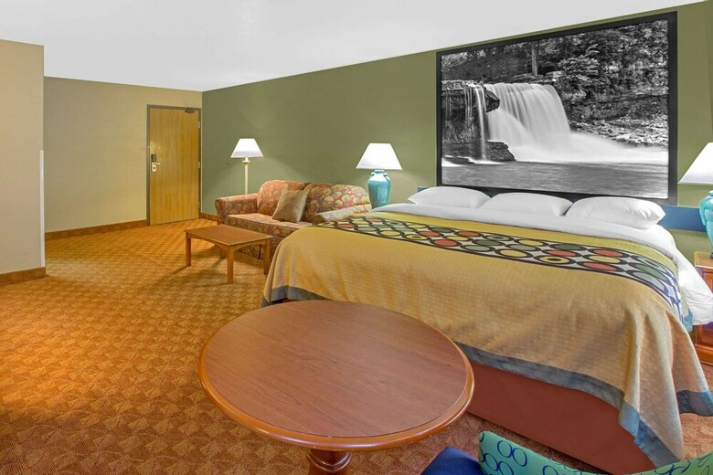 Motel Super 8 By Wyndham Howe