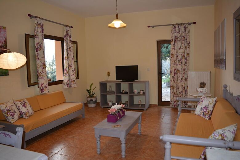 Aparthotel Elianthos Villa