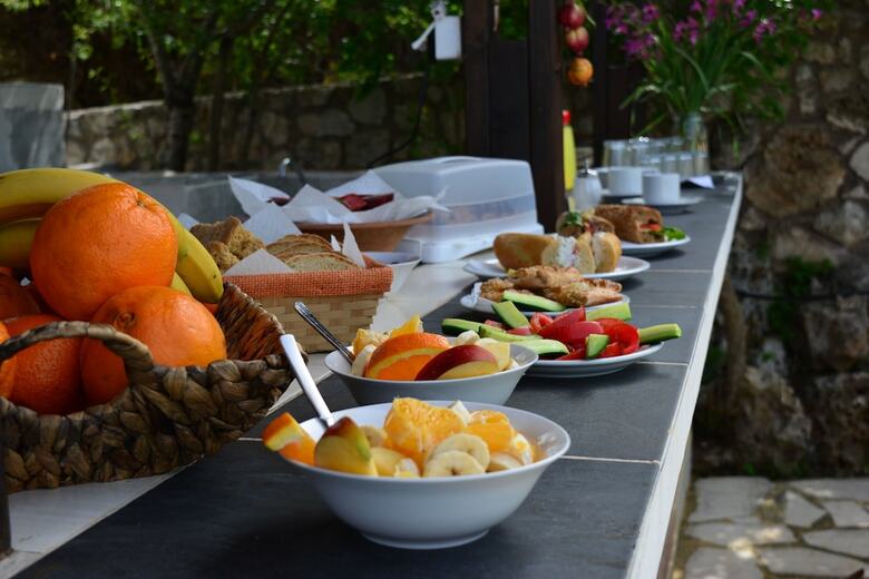 Aparthotel Elianthos Villa