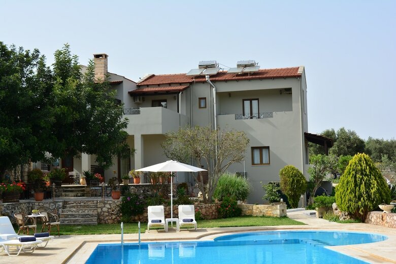Aparthotel Elianthos Villa