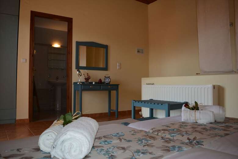 Aparthotel Elianthos Villa